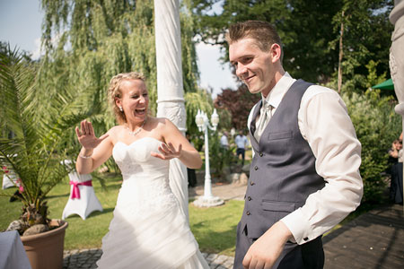 Hochzeitspaar nach der Trauung